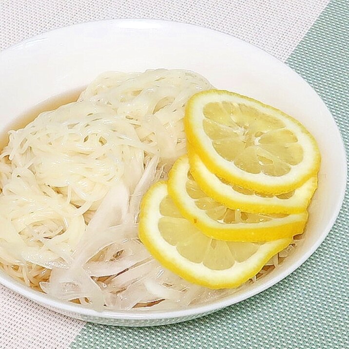 玉ねぎとレモンのぶっ掛け素麺 減塩 低カリウム志向 レシピ 作り方 By Si Ze2k 楽天レシピ